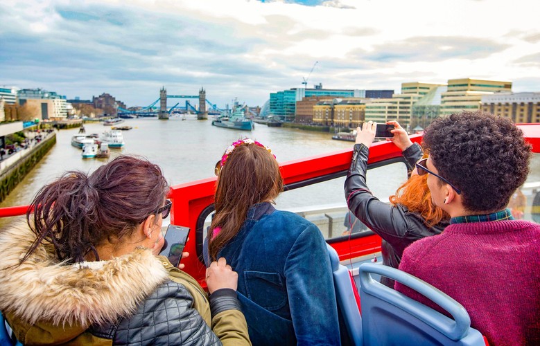 City sightseeing tour through London