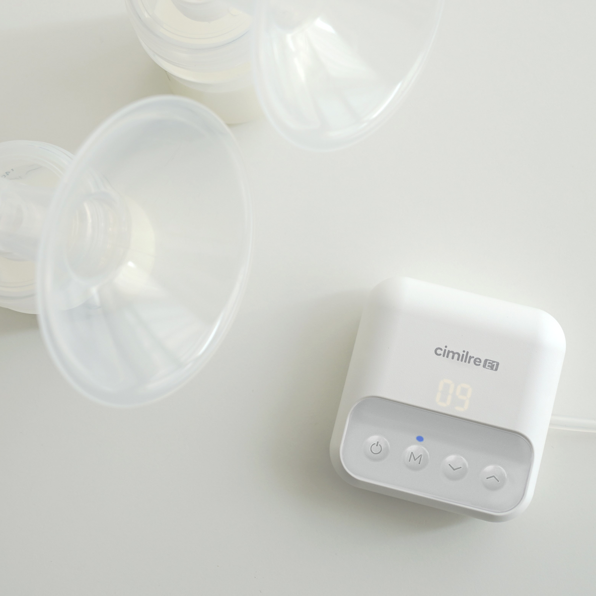 Cimilre E1 pump on a white table
